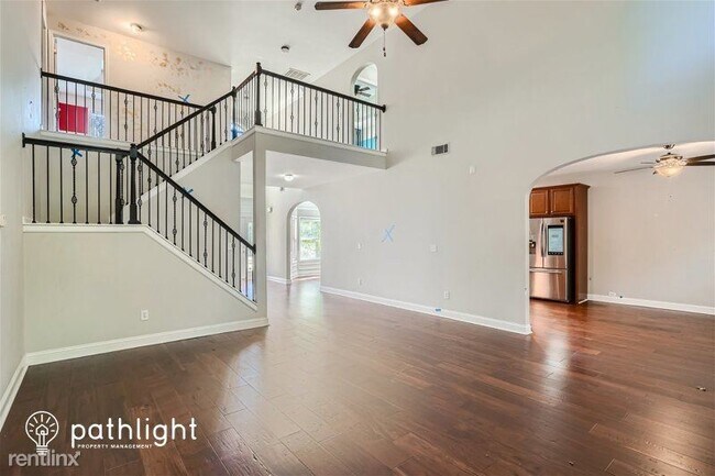 Building Photo - 5 br, 4.5 bath House - 1571 English Manor ...