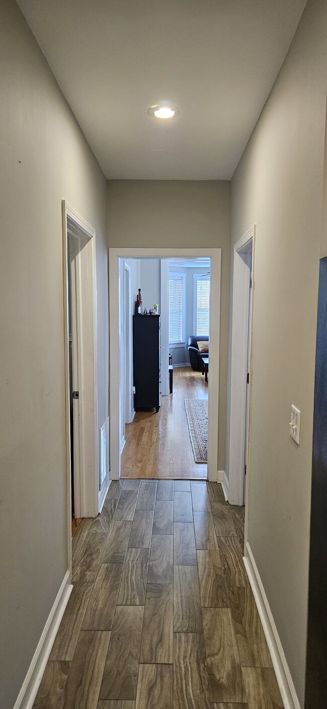 Hallway - 2416 N Springfield Ave