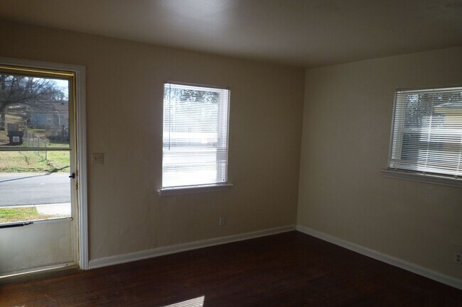 Foto del edificio - Cozy Two Bedroom Home!