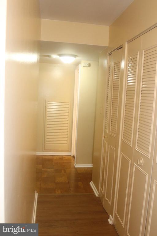 Foto del edificio - 8657 Greenbelt Rd