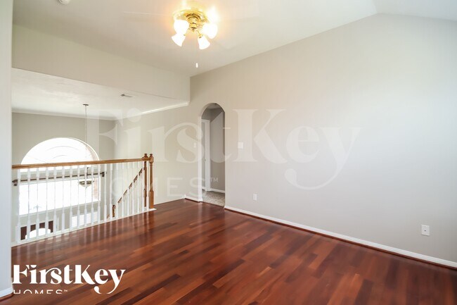 Foto del edificio - 15327 Wild Timber Trail