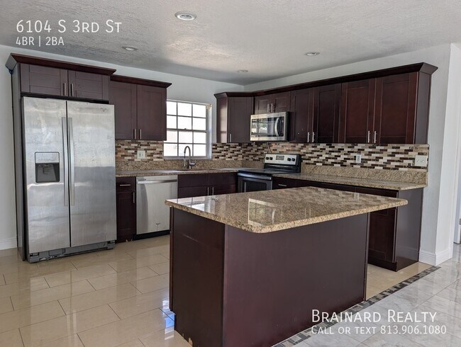 Foto del edificio - 6104 S 3rd St