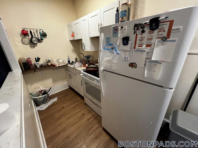 Foto del edificio - 881 Huntington Ave