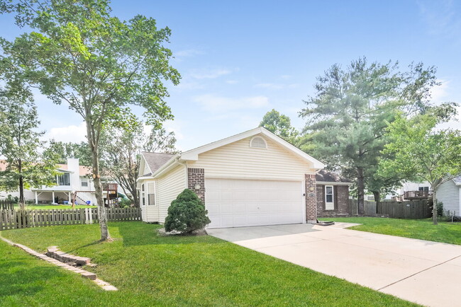 Building Photo - 14 Walnut Hill Ct