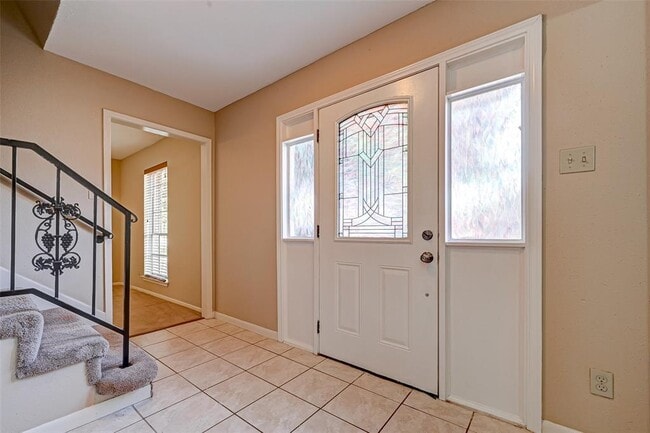 Building Photo - 16014 Stonehaven Dr