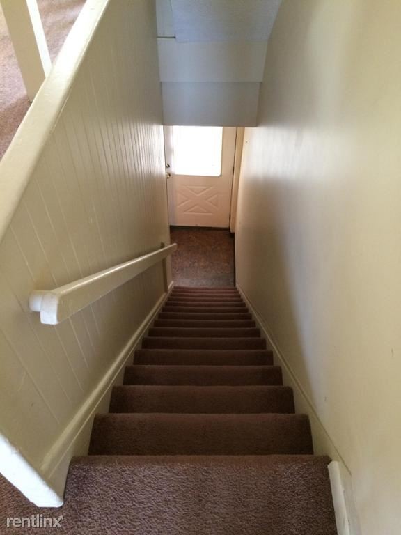 Building Photo - 110 S 11th St