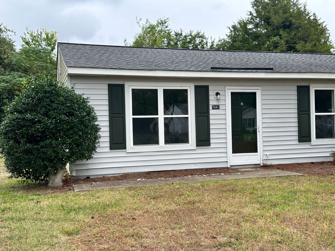 Primary Photo - 7446 Bellehaven Dr