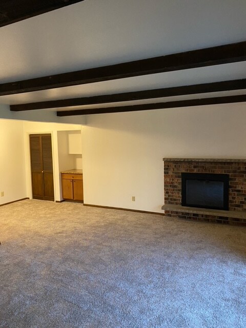 Foto del edificio - 2985 Door Creek Rd