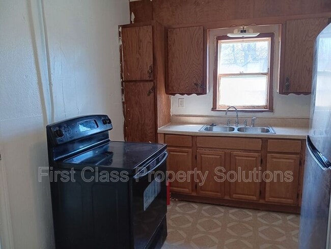 Photo - 1701 NE 34th St House