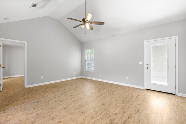 Foto del edificio - 968 Slate Ct