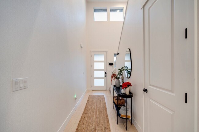 Foto del edificio - 18008 NE 48th Ct