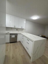 Building Photo - 840 SW 129th Pl