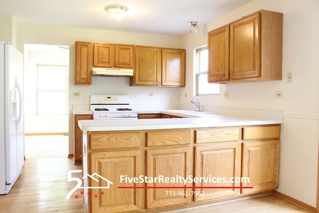 Building Photo - 959 Campbell Dr