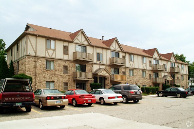 Building Photo - Millcreek Apartments