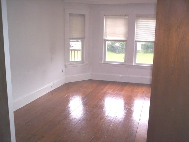 Building Photo - 86 Hamden Cir