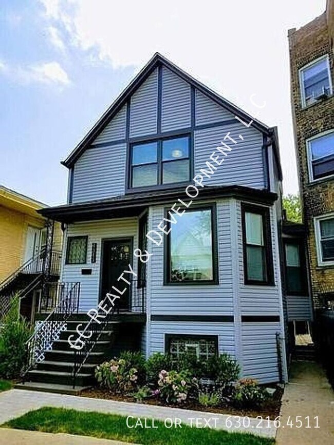 Building Photo - 4343 N Troy St