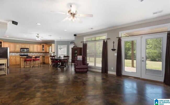 Building Photo - 3045 Village Springs Rd