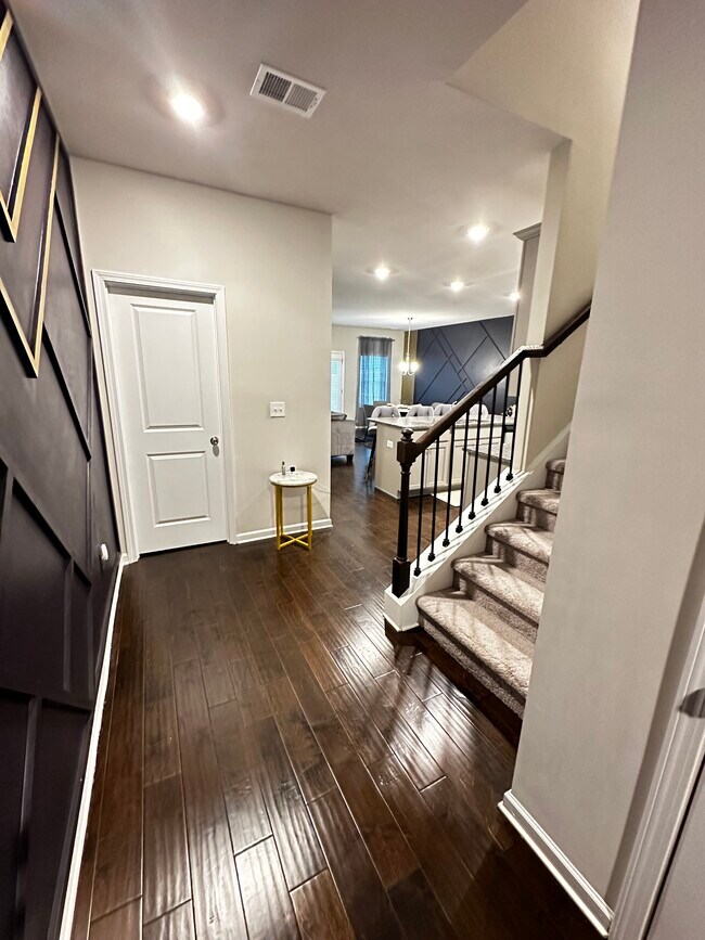 Entry way - 5578 Cannonade Ln