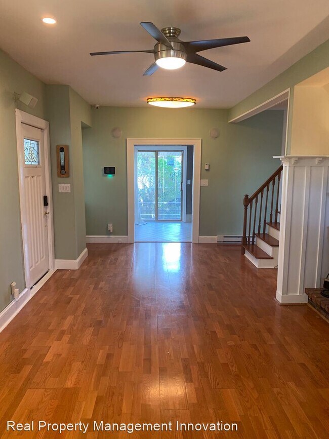 Building Photo - 3 br, 2 bath House - 2271 Edna Ct