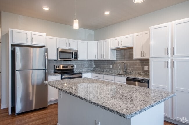 Interior Photo - Summer Ridge Interior Photo - Summer Ridge