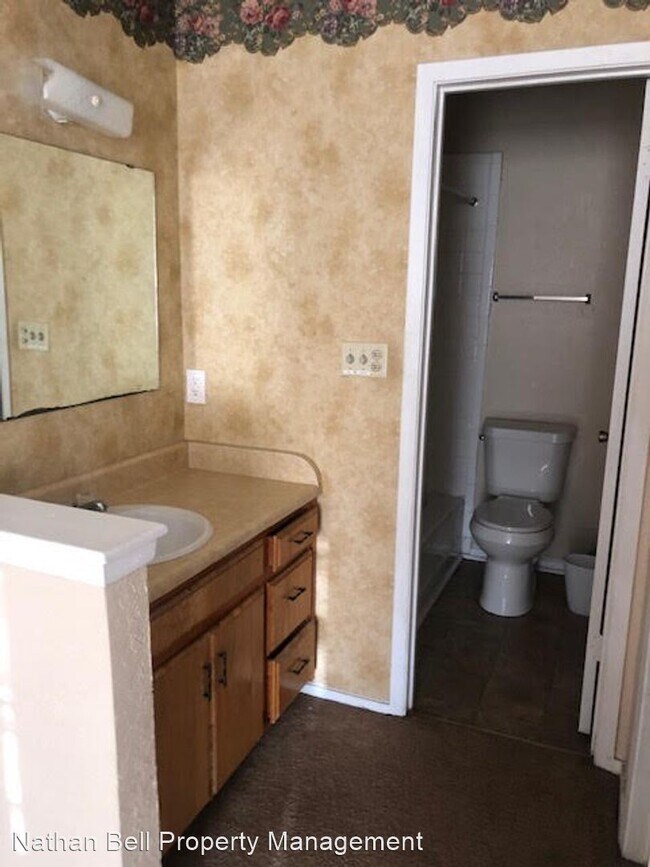 Foto del edificio - 2232 E Price St