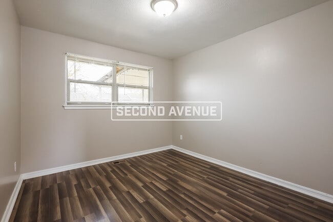 Building Photo - 6328 N Hammond Ave