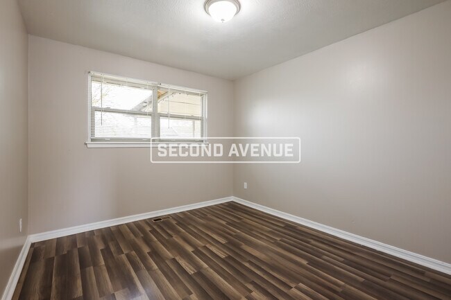 Foto del edificio - 6328 N Hammond Ave