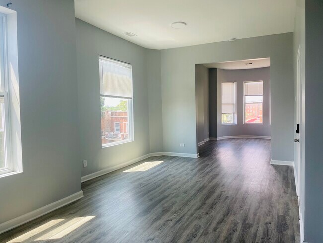Foto del edificio - 3359 W Flournoy St