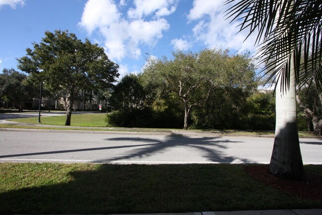 Building Photo - 1435  Via De Pepi   Boynton Beach Fl 33426