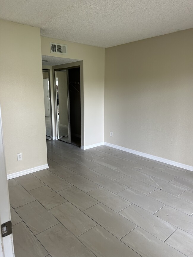 Master Bedroom - 1503 SE Royal Green Cir
