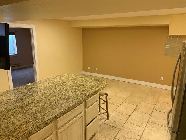 dining area - 2569 N County Road 29