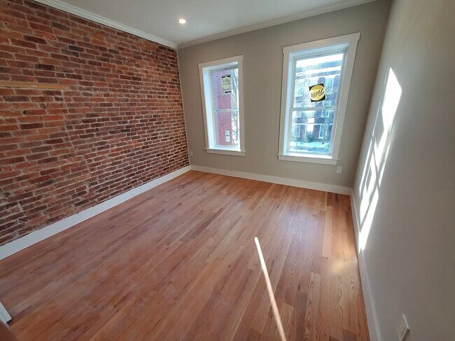 Foto del edificio - 91 Wallingford Rd