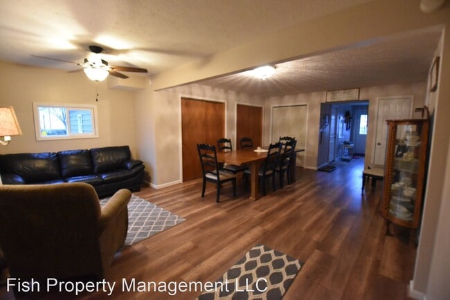 Building Photo - 2 br, 1 bath House - 228 S Pennsylvania St