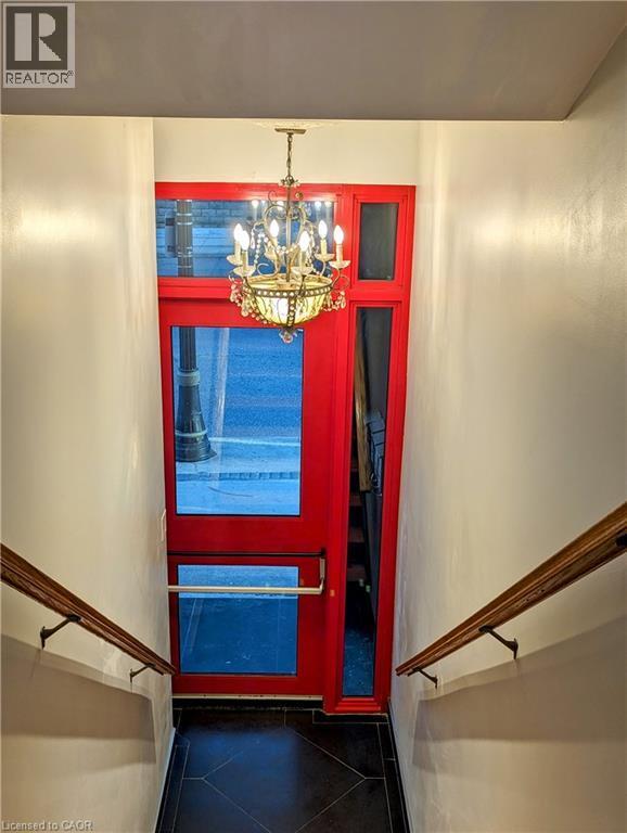 Building Photo - 272-274 KING Street