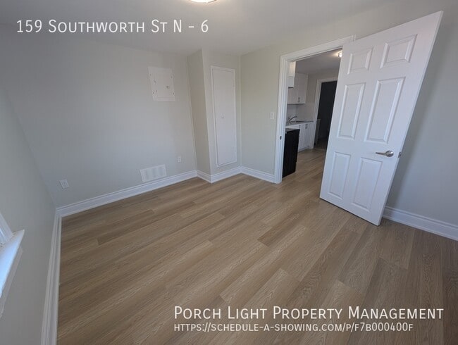 Building Photo - Newly Renovated 1 Bedroom - everything brand new