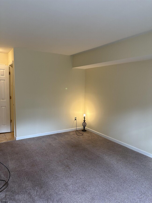 Building Photo - 2705 Goldenrod Ct