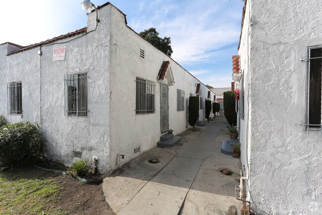 Foto del edificio - 2627 West Blvd