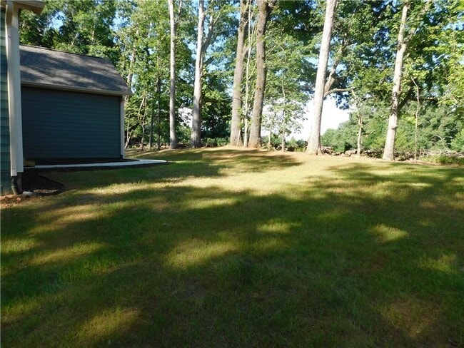 Building Photo - 340 Harmony Dr