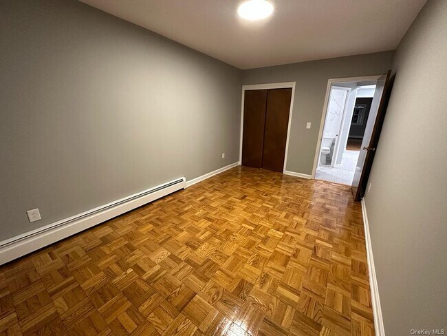 Foto del edificio - 3269 Radio Dr