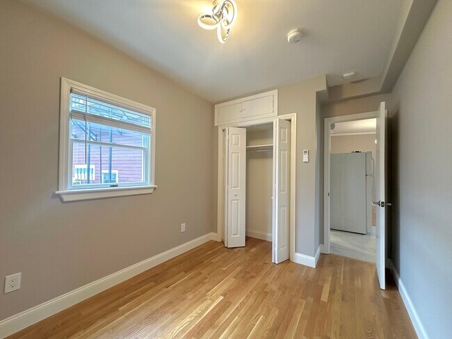 Foto del edificio - 1146 Cambridge St