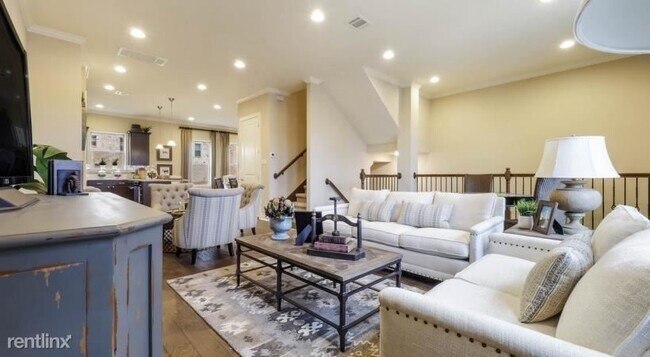 Building Photo - 3 br, 3.5 bath Condo - 1450 Rivery Bouleva...