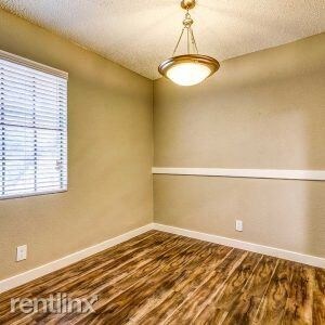 Building Photo - 2 br, 2 bath  - 3201 Thousand Oaks
