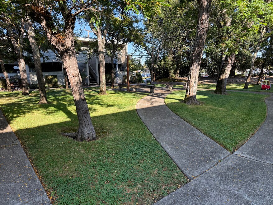 Garden Court Apartments