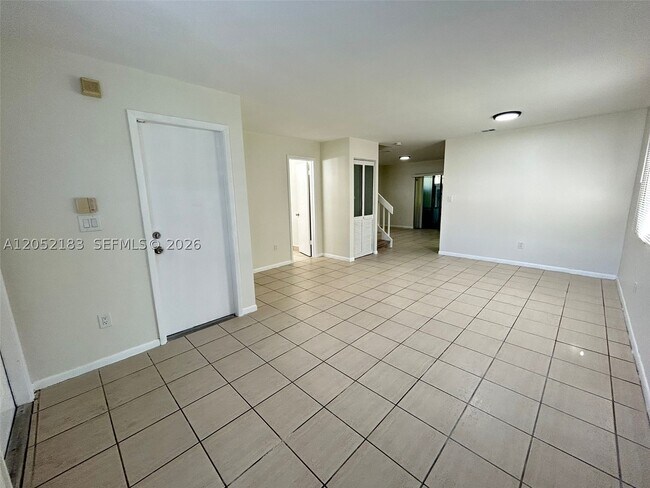 Foto del edificio - 11047 SW 154th Ct