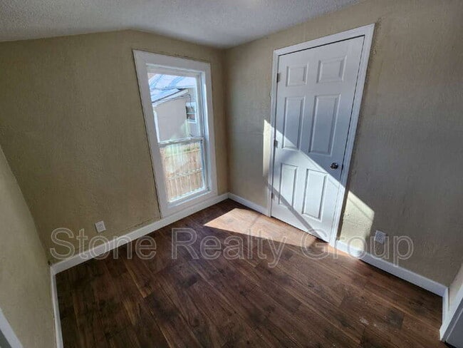 Foto del edificio - 624 S 8th St