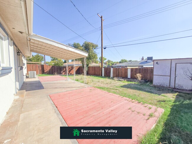 Building Photo - 5714 Georgia Dr