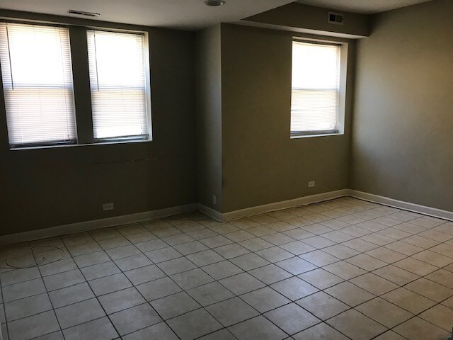 Foto del edificio - 1503 W Albion Ave