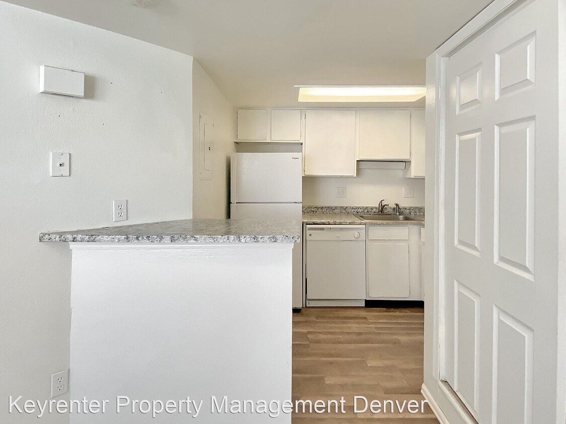 Primary Photo - 1 br, 1 bath House - 17053 E. Tennessee Dr...