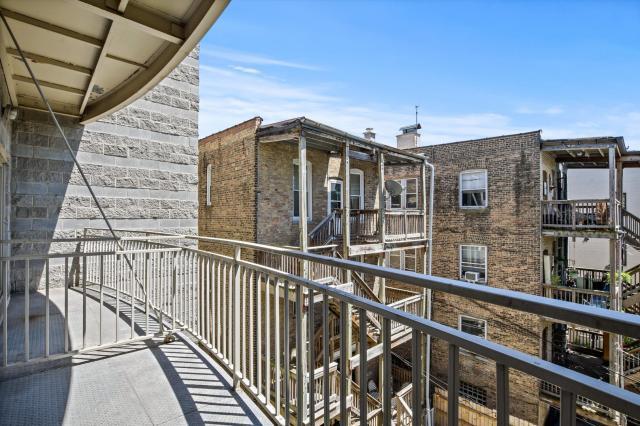 Foto del edificio - 2 bedroom in Chicago IL 60647