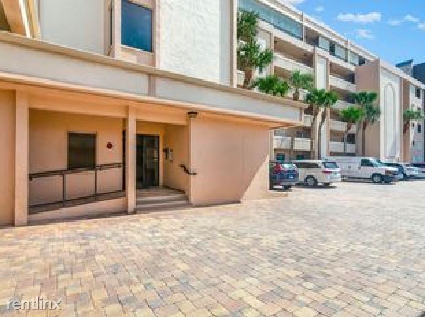 Foto del edificio - 4 br, 3 bath Condo - 995 N Highway A1A